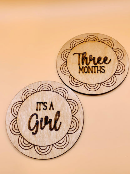 Baby Monthly Milestone Marker Discs with Personalization, Engraved Wood Monthly Milestone Markers